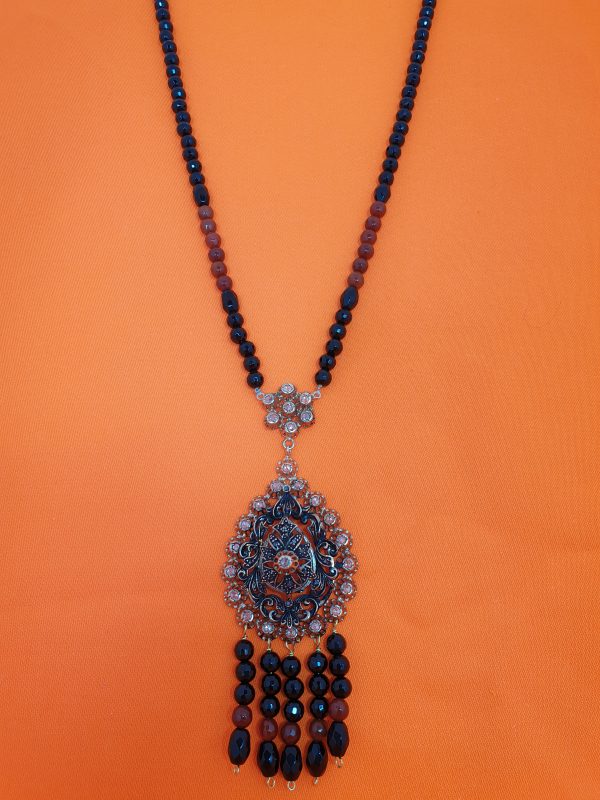 Collier 8